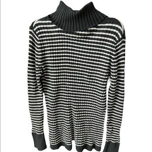 Merona Black and White Knitted Sweater